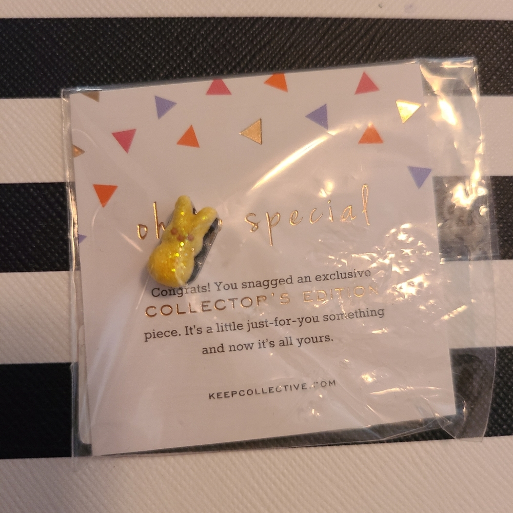 KEEP collective yellow peep